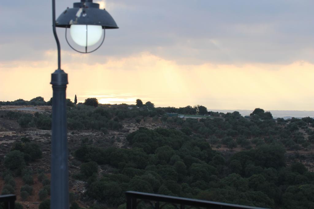 Benichuta Daire Mitzpe Hila Dış mekan fotoğraf